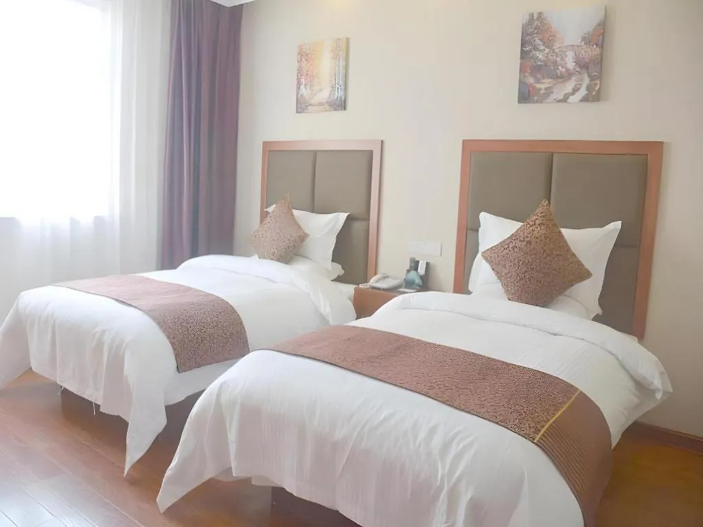 ***  Greentree Inn Jiangsu Suzhou Kunshan Beimen Road Express Hotel סין