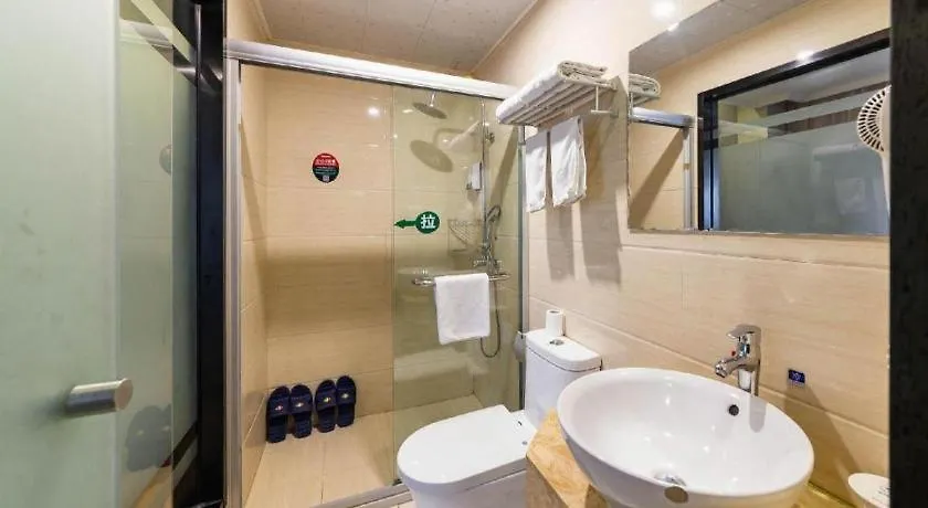 Greentree Inn Jiangsu Suzhou Kunshan Beimen Road Express Hotel